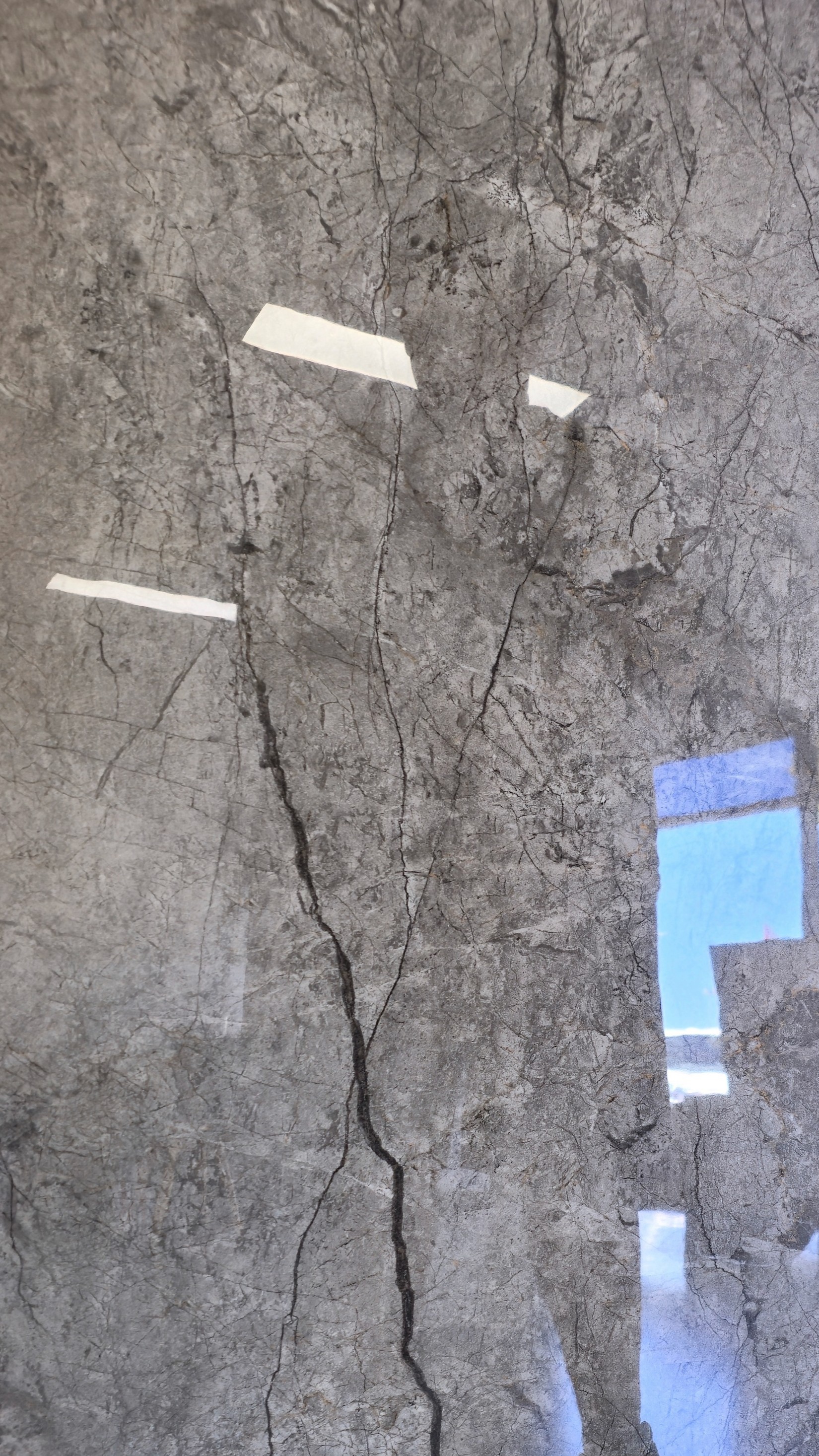 Porcelain vs Ceramic Tiles: Which Is Better for Your Home?